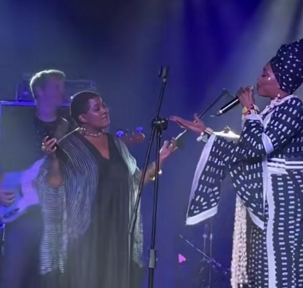 Oumou Sangare – Kun Fe Ko