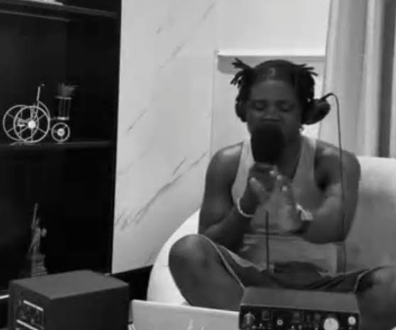 Topik – Account Number ft Berri Tiga & Rord Kelly