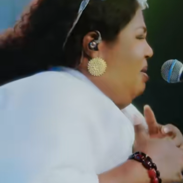 Chinyere Udoma – Ihe Di Gi Mma