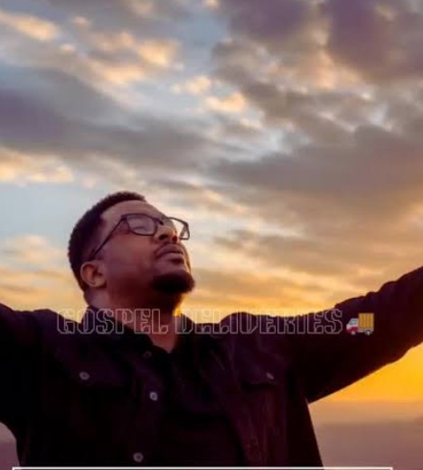 Yinka Alaseyori – Mo Moore